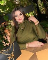 انا من باريس، عزباء، 31 سنة هنا من أجل البحث عن شريك لتحقيق زواج عادي تعرف عليّ أكثر من خلال بروفايلي، فربّ صدفة خير من ألف ميعاد.