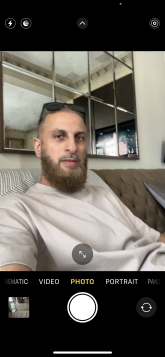 انا من لندن، متزوج، 50 سنة هنا من أجل البحث عن شريك لتحقيق زواج عادي تعرف عليّ أكثر من خلال بروفايلي، فربّ صدفة خير من ألف ميعاد.