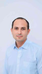 انا من الرياض، متزوج، 40 سنة هنا من أجل البحث عن شريك لتحقيق علاقة تعارف تعرف عليّ أكثر من خلال بروفايلي، فربّ صدفة خير من ألف ميعاد.