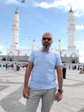 انا من الإسماعيلية، مطلق، 38 سنة هنا من أجل البحث عن شريك لتحقيق زواج عادي تعرف عليّ أكثر من خلال بروفايلي، فربّ صدفة خير من ألف ميعاد.
