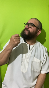 انا متزوج، 47 سنة هنا من أجل البحث عن شريك لتحقيق زواج متعدد تعرف عليّ أكثر من خلال بروفايلي، فربّ صدفة خير من ألف ميعاد.