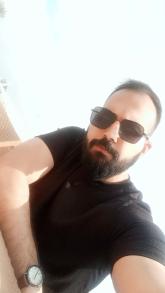 انا من بغداد محافظة، أعزب، 29 سنة هنا من أجل البحث عن شريك لتحقيق علاقة تعارف تعرف عليّ أكثر من خلال بروفايلي، فربّ صدفة خير من ألف ميعاد.