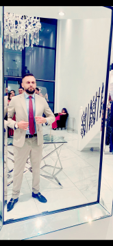 انا من هولندا، أعزب، 35 سنة هنا من أجل البحث عن شريك لتحقيق زواج عادي تعرف عليّ أكثر من خلال بروفايلي، فربّ صدفة خير من ألف ميعاد.
