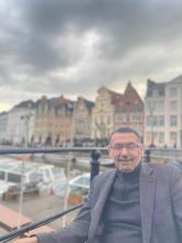 انا من بلجيكا، متزوج، 55 سنة هنا من أجل البحث عن شريك لتحقيق زواج متعدد تعرف عليّ أكثر من خلال بروفايلي، فربّ صدفة خير من ألف ميعاد.