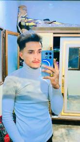 انا من حلب، مطلق، 23 سنة هنا من أجل البحث عن شريك لتحقيق زواج مسيار تعرف عليّ أكثر من خلال بروفايلي، فربّ صدفة خير من ألف ميعاد.