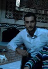 انا من حلب، أعزب، 37 سنة هنا من أجل البحث عن شريك لتحقيق زواج عادي تعرف عليّ أكثر من خلال بروفايلي، فربّ صدفة خير من ألف ميعاد.