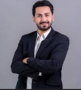 لست من الهاش الذين يتحدثون عن انفسهم ، باختصار أنا شخص محب للحياة ومتفاءل ، اهوى الرياضة والأسفار ، احترم الآخرين ، واحترم الأنثى على الأخص ، ابحث عن نصفي...