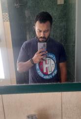 انا من مصر، مطلق، 28 سنة هنا من أجل البحث عن شريك لتحقيق زواج مسيار تعرف عليّ أكثر من خلال بروفايلي، فربّ صدفة خير من ألف ميعاد.