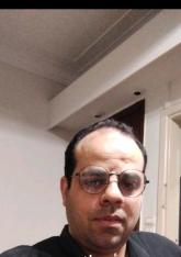 انا من مصر، متزوج، 47 سنة هنا من أجل البحث عن شريك لتحقيق زواج عادي تعرف عليّ أكثر من خلال بروفايلي، فربّ صدفة خير من ألف ميعاد.