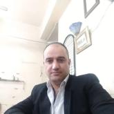 انا أعزب، 42 سنة هنا من أجل البحث عن شريك لتحقيق زواج عادي تعرف عليّ أكثر من خلال بروفايلي، فربّ صدفة خير من ألف ميعاد.