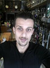 انا من عمّان، أعزب، 35 سنة هنا من أجل البحث عن شريك لتحقيق علاقة تعارف تعرف عليّ أكثر من خلال بروفايلي، فربّ صدفة خير من ألف ميعاد.