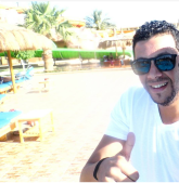 انا من القاهرة، أعزب، 40 سنة هنا من أجل البحث عن شريك لتحقيق زواج عادي تعرف عليّ أكثر من خلال بروفايلي، فربّ صدفة خير من ألف ميعاد.