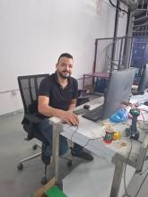 انا من الرياض، مطلق، 36 سنة هنا من أجل البحث عن شريك لتحقيق زواج عادي تعرف عليّ أكثر من خلال بروفايلي، فربّ صدفة خير من ألف ميعاد.