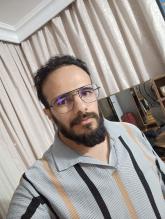 انا من تركيا، مطلق، 33 سنة هنا من أجل البحث عن شريك لتحقيق زواج عادي تعرف عليّ أكثر من خلال بروفايلي، فربّ صدفة خير من ألف ميعاد.
