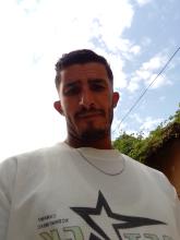 انا من ولاية الجزائر، أعزب، 32 سنة هنا من أجل البحث عن شريك لتحقيق زواج عادي تعرف عليّ أكثر من خلال بروفايلي، فربّ صدفة خير من ألف ميعاد.