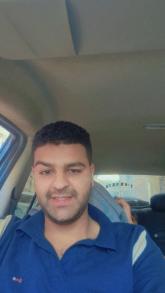 انا أعزب، 22 سنة هنا من أجل البحث عن شريك لتحقيق زواج عادي تعرف عليّ أكثر من خلال بروفايلي، فربّ صدفة خير من ألف ميعاد.
