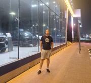 انا من الإسكندرية، أعزب، 36 سنة هنا من أجل البحث عن شريك لتحقيق علاقة تعارف تعرف عليّ أكثر من خلال بروفايلي، فربّ صدفة خير من ألف ميعاد.