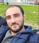 انا من 0، مطلق، 32 سنة هنا من أجل البحث عن شريك لتحقيق علاقة تعارف تعرف عليّ أكثر من خلال بروفايلي، فربّ صدفة خير من ألف ميعاد.