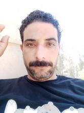 انا من القاهرة، متزوج، 40 سنة هنا من أجل البحث عن شريك لتحقيق علاقة تعارف تعرف عليّ أكثر من خلال بروفايلي، فربّ صدفة خير من ألف ميعاد.