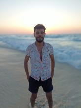 انا من مدينة السادات، متزوج، 31 سنة هنا من أجل البحث عن شريك لتحقيق علاقة تعارف تعرف عليّ أكثر من خلال بروفايلي، فربّ صدفة خير من ألف ميعاد.
