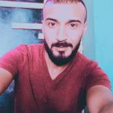 انا من القصرين، أعزب، 32 سنة هنا من أجل البحث عن شريك لتحقيق زواج عادي تعرف عليّ أكثر من خلال بروفايلي، فربّ صدفة خير من ألف ميعاد.