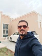 انا من البصرة محافظة، أرمل، 58 سنة هنا من أجل البحث عن شريك لتحقيق زواج عادي تعرف عليّ أكثر من خلال بروفايلي، فربّ صدفة خير من ألف ميعاد.