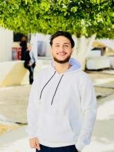 انا من غزة، أعزب، 23 سنة هنا من أجل البحث عن شريك لتحقيق زواج عادي تعرف عليّ أكثر من خلال بروفايلي، فربّ صدفة خير من ألف ميعاد.