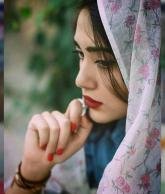 انا من ولاية الجزائر، عزباء، 19 سنة هنا من أجل البحث عن شريك لتحقيق زواج عادي تعرف عليّ أكثر من خلال بروفايلي، فربّ صدفة خير من ألف ميعاد.