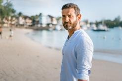 انا من ولاية الجزائر، متزوج، 55 سنة هنا من أجل البحث عن شريك لتحقيق علاقة تعارف تعرف عليّ أكثر من خلال بروفايلي، فربّ صدفة خير من ألف ميعاد.