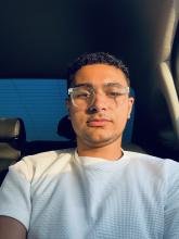 انا من محافظة القاهرة‬، أعزب، 18 سنة هنا من أجل البحث عن شريك لتحقيق علاقة تعارف تعرف عليّ أكثر من خلال بروفايلي، فربّ صدفة خير من ألف ميعاد.