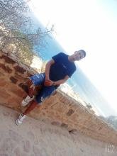 انا من نابل، أعزب، 34 سنة هنا من أجل البحث عن شريك لتحقيق علاقة تعارف تعرف عليّ أكثر من خلال بروفايلي، فربّ صدفة خير من ألف ميعاد.