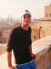 انا من القاهرة، أعزب، 31 سنة هنا من أجل البحث عن شريك لتحقيق زواج عادي تعرف عليّ أكثر من خلال بروفايلي، فربّ صدفة خير من ألف ميعاد.