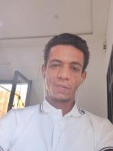 انا من بن عروس، أعزب، 34 سنة هنا من أجل البحث عن شريك لتحقيق زواج عادي تعرف عليّ أكثر من خلال بروفايلي، فربّ صدفة خير من ألف ميعاد.