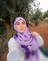 انا من عنتاب، عزباء، 26 سنة هنا من أجل البحث عن شريك لتحقيق زواج عادي تعرف عليّ أكثر من خلال بروفايلي، فربّ صدفة خير من ألف ميعاد.