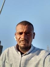 انا من زليتن، أعزب، 34 سنة هنا من أجل البحث عن شريك لتحقيق علاقة تعارف تعرف عليّ أكثر من خلال بروفايلي، فربّ صدفة خير من ألف ميعاد.
