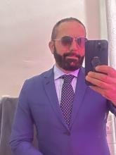 انا من نيويورك، أعزب، 50 سنة هنا من أجل البحث عن شريك لتحقيق علاقة تعارف تعرف عليّ أكثر من خلال بروفايلي، فربّ صدفة خير من ألف ميعاد.