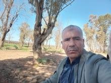 انا من سعيدة، مطلق، 54 سنة هنا من أجل البحث عن شريك لتحقيق زواج عادي تعرف عليّ أكثر من خلال بروفايلي، فربّ صدفة خير من ألف ميعاد.