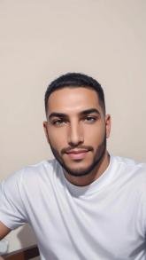 انا متزوج، 43 سنة هنا من أجل البحث عن شريك لتحقيق زواج متعدد تعرف عليّ أكثر من خلال بروفايلي، فربّ صدفة خير من ألف ميعاد.