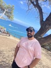 انا من فرانكفورت، أعزب، 32 سنة هنا من أجل البحث عن شريك لتحقيق زواج عادي تعرف عليّ أكثر من خلال بروفايلي، فربّ صدفة خير من ألف ميعاد.