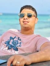 انا من تونس، متزوج، 24 سنة هنا من أجل البحث عن شريك لتحقيق علاقة تعارف تعرف عليّ أكثر من خلال بروفايلي، فربّ صدفة خير من ألف ميعاد.