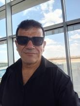 انا من مصراتة‎، مطلق، 54 سنة هنا من أجل البحث عن شريك لتحقيق زواج عادي تعرف عليّ أكثر من خلال بروفايلي، فربّ صدفة خير من ألف ميعاد.