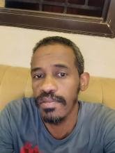 انا من خميس مشيط، متزوج، 39 سنة هنا من أجل البحث عن شريك لتحقيق زواج عادي تعرف عليّ أكثر من خلال بروفايلي، فربّ صدفة خير من ألف ميعاد.