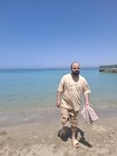انا من إدلب، أعزب، 31 سنة هنا من أجل البحث عن شريك لتحقيق زواج مسيار تعرف عليّ أكثر من خلال بروفايلي، فربّ صدفة خير من ألف ميعاد.