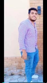 انا من العجمي، أعزب، 25 سنة هنا من أجل البحث عن شريك لتحقيق زواج عادي تعرف عليّ أكثر من خلال بروفايلي، فربّ صدفة خير من ألف ميعاد.