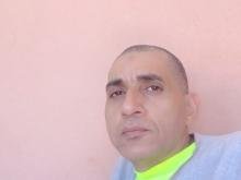 انا من تافراوت، أعزب، 46 سنة هنا من أجل البحث عن شريك لتحقيق زواج عادي تعرف عليّ أكثر من خلال بروفايلي، فربّ صدفة خير من ألف ميعاد.
