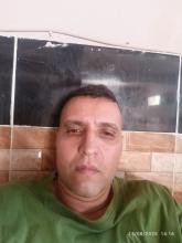 انا من مراكش، أعزب، 39 سنة هنا من أجل البحث عن شريك لتحقيق علاقة تعارف تعرف عليّ أكثر من خلال بروفايلي، فربّ صدفة خير من ألف ميعاد.