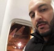 السلام عليكم، أنا شاب مغربي من مدينة الناظور مقيم بإسبانيا، أبلغ من العمر 38 سنة. إنسان جاد وهادئ، أحب الاستقرار وتكوين أسرة على أساس المودة والرحمة، والحمد لله مستقر مادياً....