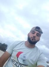 انا من تونس، أعزب، 34 سنة هنا من أجل البحث عن شريك لتحقيق زواج عادي تعرف عليّ أكثر من خلال بروفايلي، فربّ صدفة خير من ألف ميعاد.