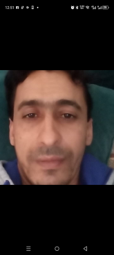 انا من تونس، أعزب، 44 سنة هنا من أجل البحث عن شريك لتحقيق زواج عادي تعرف عليّ أكثر من خلال بروفايلي، فربّ صدفة خير من ألف ميعاد.