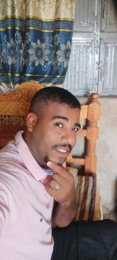 انا من ولاية الخرطوم، أعزب، 30 سنة هنا من أجل البحث عن شريك لتحقيق زواج عادي تعرف عليّ أكثر من خلال بروفايلي، فربّ صدفة خير من ألف ميعاد.